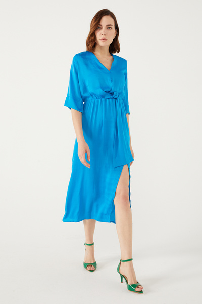 PAULMARK SATIN DRESS WITH WAIST DETAIL