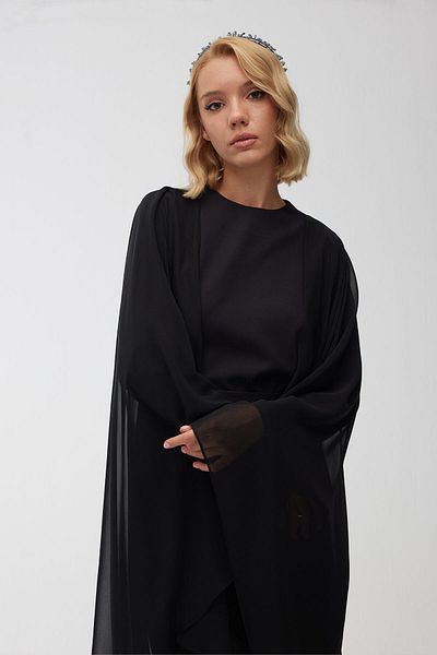 Manuka Kombinezon wieczorowy Cape w kolorze czarnym