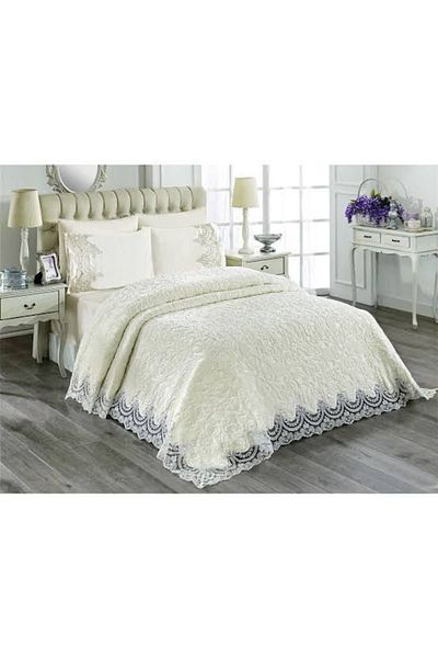 Göksal Suvari Laced 6 Piece Blanket Set