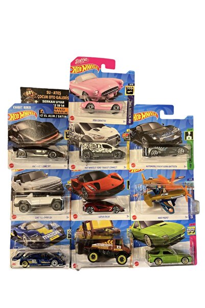 HOT WHEELS 10’lu Paket Barbi Modeller Dahil