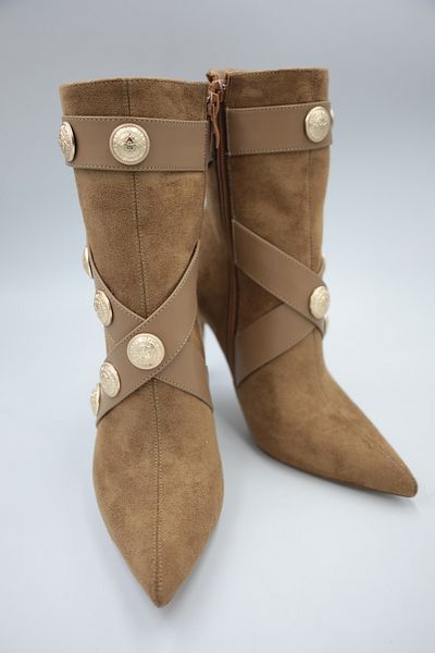 DUYGUSHOESBAG Women's Suede Gold Buckle Boots Women's suede gold buckle imported boots