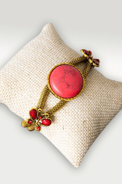 Tesbih Atölyesi Certified Foxtail Model Butterfly Red Howlite Stone Bracelet - Adjustable