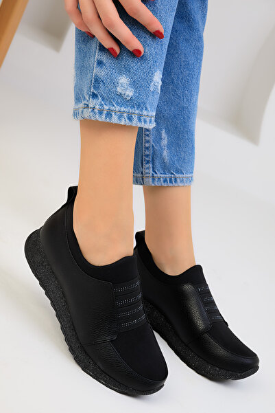 SOHO Black Women's Casual Shoes 18617