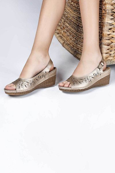 Jump 14778 Gold Color Women's Daily Comfortable Sandals