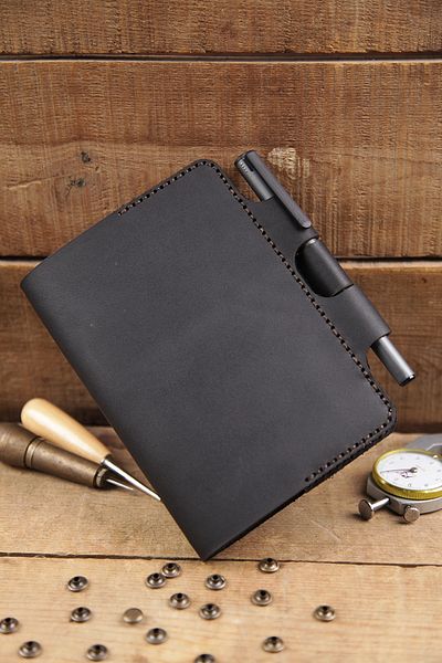 New Coast Leather 1900's Ръчно изработен калъф за тефтер A6 от естествена кожа