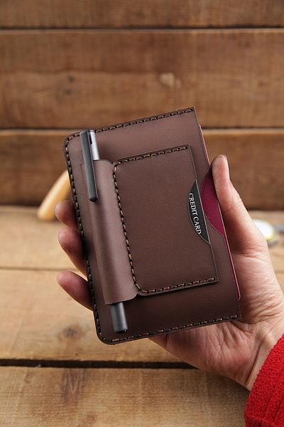 New Coast Leather 1900's Ръчно изработен унисекс портфейл за паспорт от естествена кожа