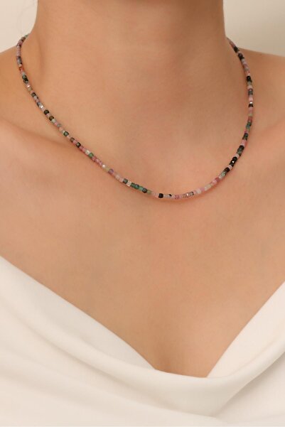 Dünya Doğal Taş Turmalin Taşı Kolye (925 Ayar Gümüş Aparatlı)