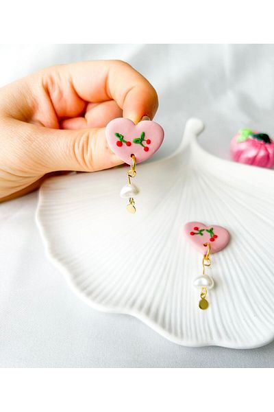 TREND Tiny Cherry Patterned Pink Heart Pearl and Gold Detailed Polymer Earrings