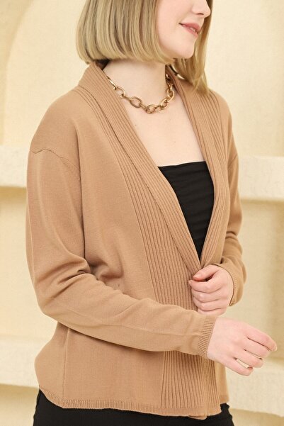 VEGENZE Γυναικεία ζακέτα με ριγέ καμηλό λεπτή πλεκτή