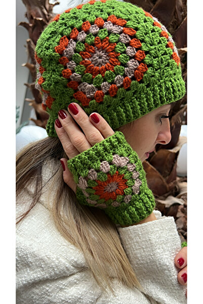 Kutcha Accessories Kutcha Hand Knitted Beret and Gloves Set