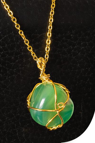 Tesbih Atölyesi Certified Gold Wire Wrapped Green Agate Stone Necklace