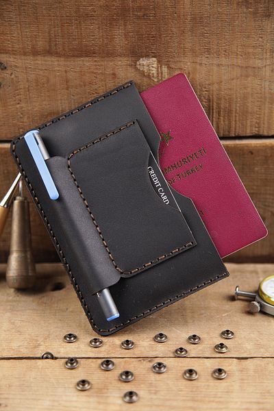 New Coast Leather 1900's Ръчно изработен унисекс портфейл за паспорт от естествена кожа