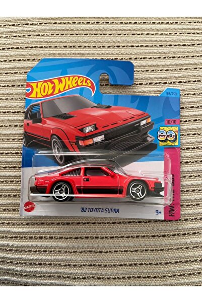 HOT WHEELS 82 TOYOTA SUPRA