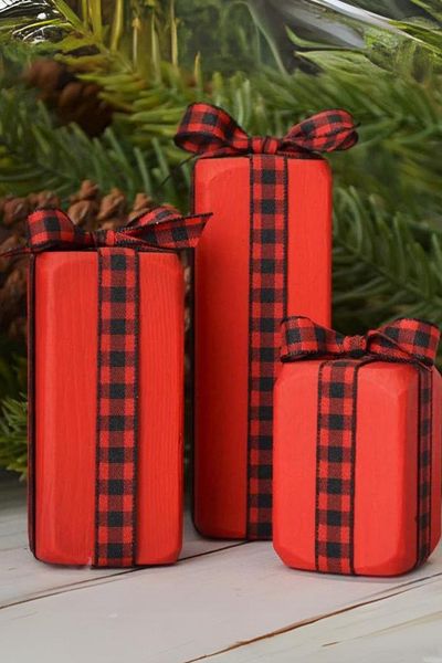 Alyones Set of 3 Buffalo Plaid Farmhouse Christmas - Tiered Tray and Christmas Decor