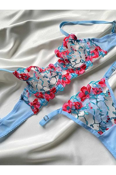 WİNTEX Lacy Colorful Bra Set - Comfort and Elegance