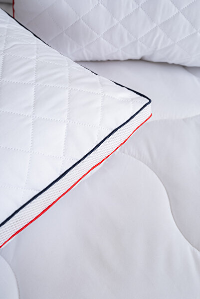 Bayev Мікрофібровий подушка з кондиціонером 50x70 см 1,100 кг Білий