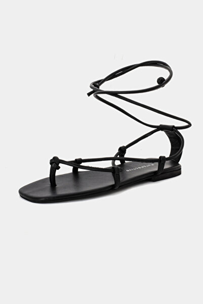 Perspective Дамски обувки - цвят черен