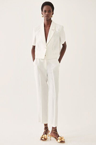 Perspective Merits Regular Fit Men's Collar Crop Size Ecru Color Women's Jacket