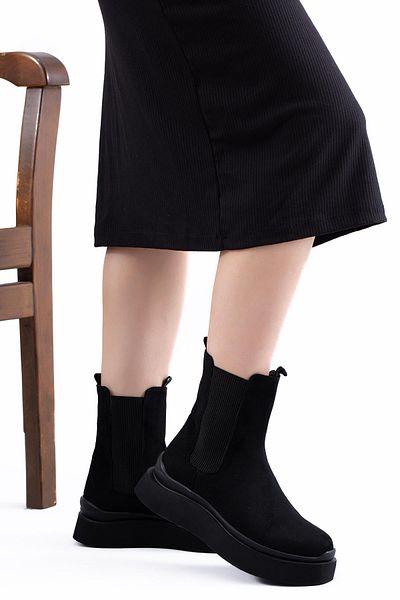 Stilbagshoes Cizme de damă cu talpă importată cu detaliu elastic lateral NADINE NEGRE