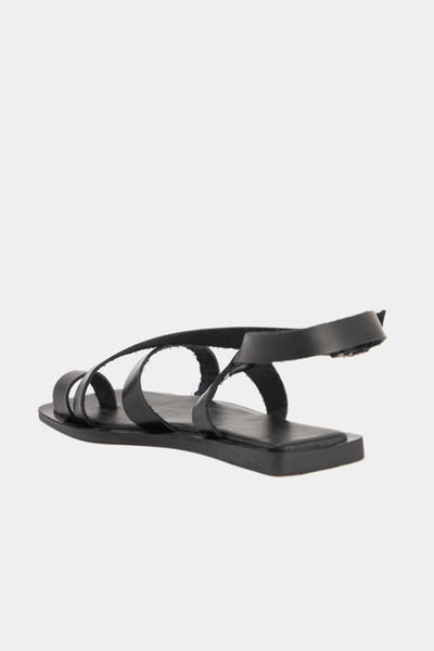 Perspective Sandale de damă de culoare neagră