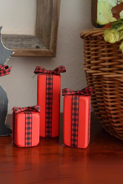 Alyones Set of 3 Buffalo Plaid Farmhouse Christmas - Tiered Tray and Christmas Decor