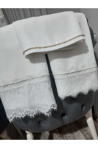 AGH Değerli Hediyeler Κοντό σάλι Lez Lace Luxury με λευκό ύφασμα κρεπ σιφόν κεντημένο στο χέρι