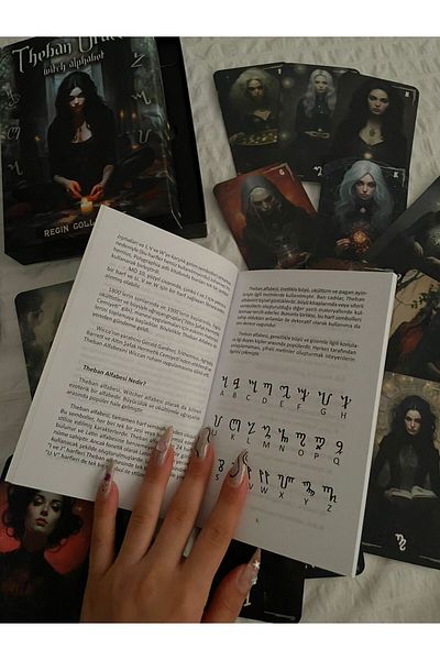 Planet Butik Theban Oracle Witch Alphabet I Witch Alphabet and Prophecy Cards