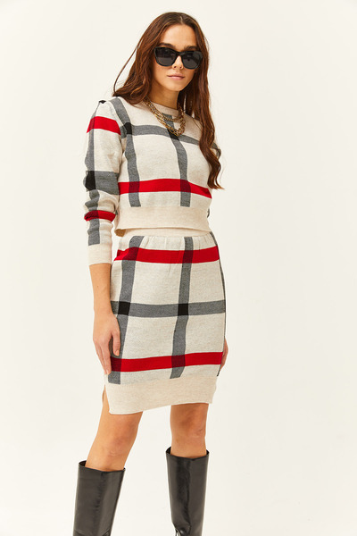 Olalook Kadın Taş Üst Crop Kazak Alt Yırtmaçlı Etek Takım TKM-19000184