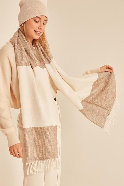 Axesoire 13811 Soft Textured Fish Back Patterned Beige-ecru Thick Shoulder Shawl Scarf