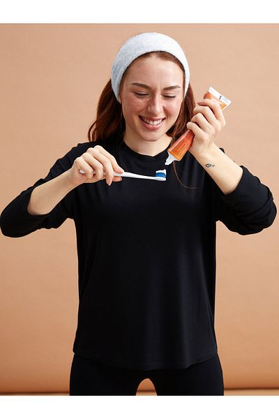 LC Waikiki Dámské tričko Petite Crew Neck Plain s dlouhým rukávem