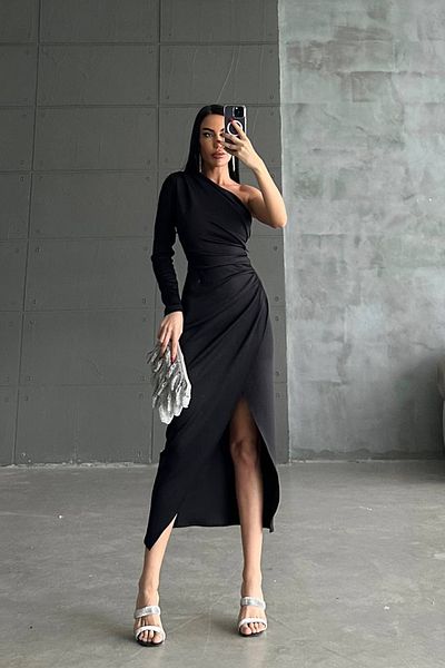 Ortaya Çık Black One Sleeve Slit Midi Dress