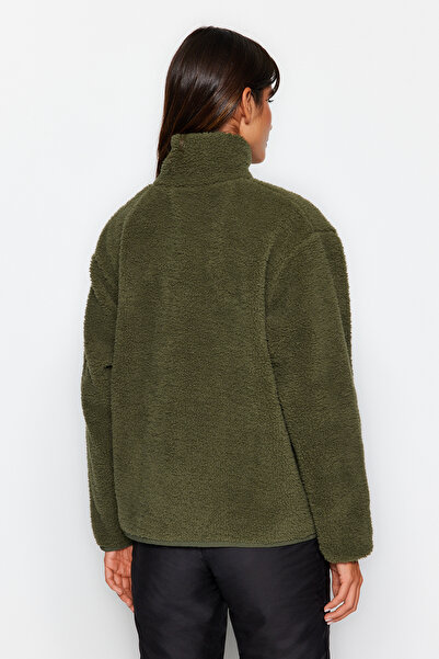 Trendyol Collection Winter Essentials khaki tlustý fleece stojáček na zip, dlouhý rukáv, kapsa pletená mikina TWOAW24SW00071