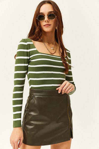 Olalook Γυναικεία ριγέ χακί τετράγωνο γιακά Crop Basic πλεκτά μπλούζα BLZ-19001114