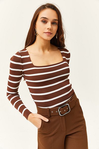 Olalook Γυναικεία ριγέ Bitter Brown τετράγωνο γιακά Crop Basic πλεκτά μπλούζα BLZ-19001114