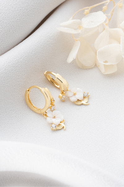 Silvano Jewelry 925 Ayar Gümüş Çift Taşlı Sedefli Çiçek Küpe