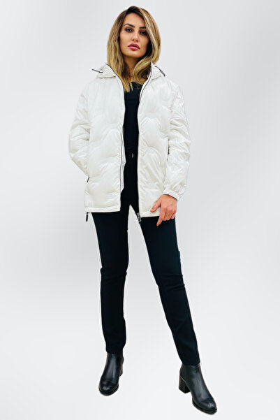 Kayra Desenli Kapuşonlu Mont 27012-24