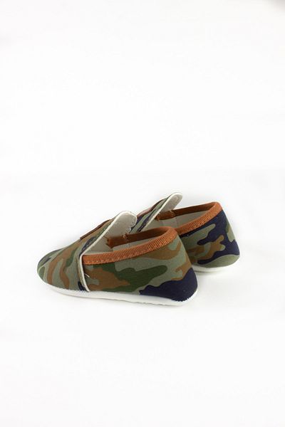 ADABEBEK Camouflage First Step Shoes Slippers