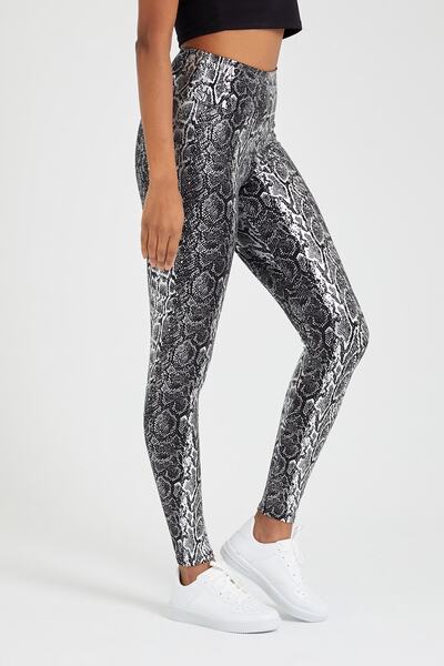 MRS.MODA Kadın Varak Baskılı Deri Desenli Tayt