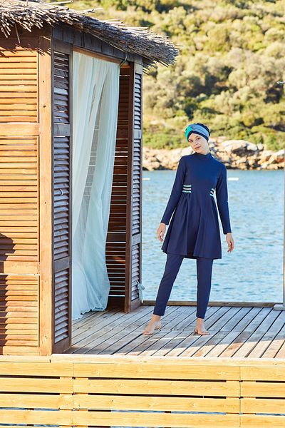 Adasea Μαγιό Hijab με λεπτομέρεια αλυσίδας / Σκούρο Navy Blue