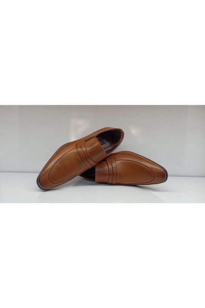 Gizmo Men's Tan Classic Shoes