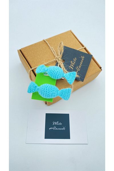 White Alamode Turquoise Candy Buckle