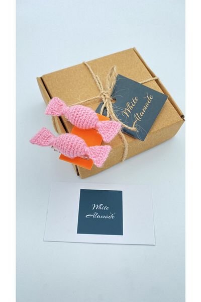 White Alamode Pink Candy Buckle