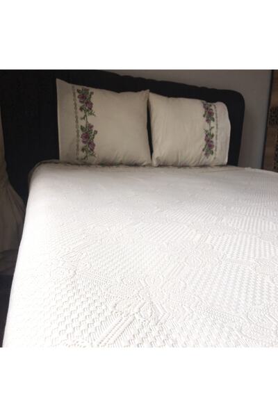 Yavuz Tekstil Çift Kişilik Kanaviçe Işlemeli Pike Takımı-mürdüm