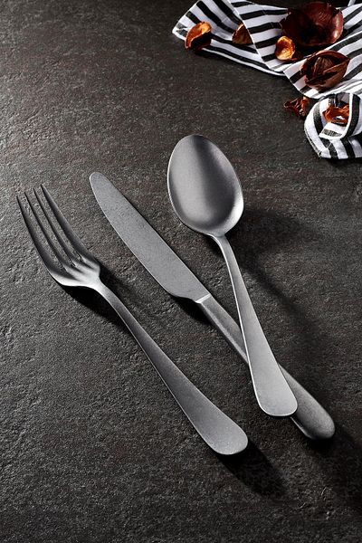 Hisar Barcelona 18 Pieces Vintage Steel Dinner Fork Spoon Knife Set