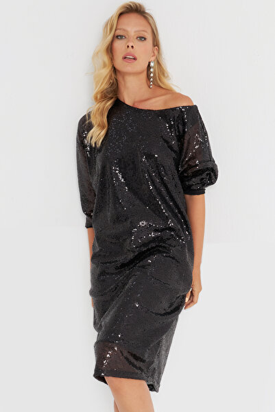 Cool & Sexy فستان متوسط الطول مطرز بالترتر باللون الأسود للنساء EY2667