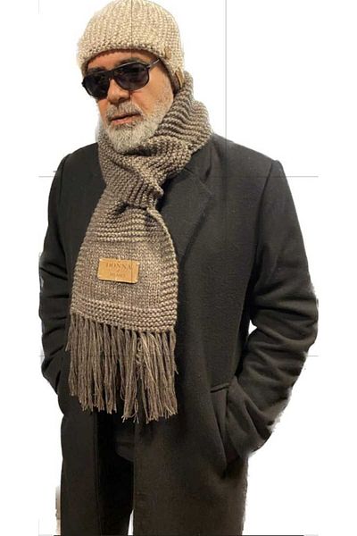 donna e milano Wool Hand Knitted Mink Scarf Beige Beanie Set