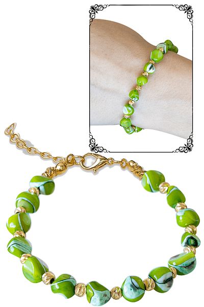 Tesbih Atölyesi Certified Amorphous Model Green Mother-of-Pearl Stone Bracelet - Adjustable