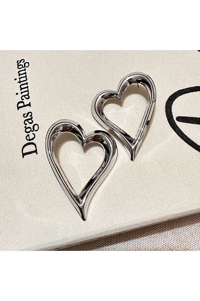 Okko Store Heart Patterned Large Earrings