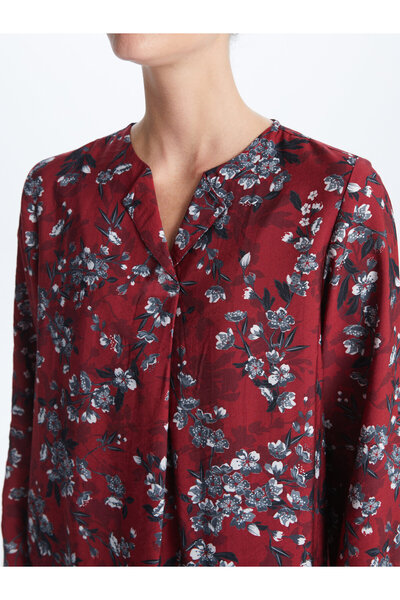 LC Waikiki Kaçık Yaka Çiçekli Uzun Kollu Kadın Bluz