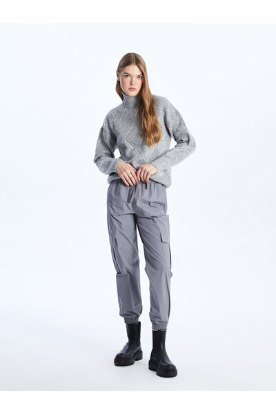 LC Waikiki Garatlan nyakú, sajátmintás hosszú ujjú női kötött pulóver